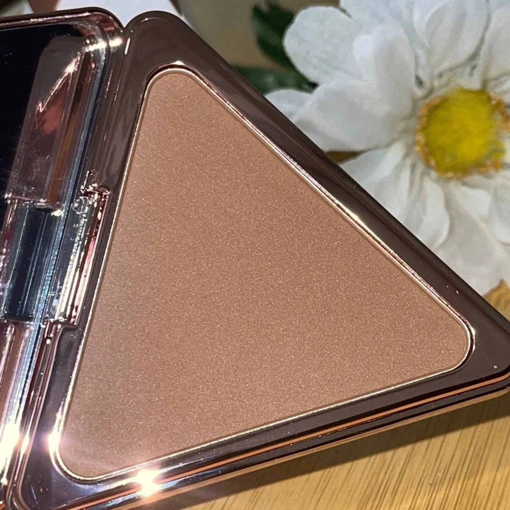 LYS Beauty By Tisha T No Limits Matte Bronzer in Courage Tan